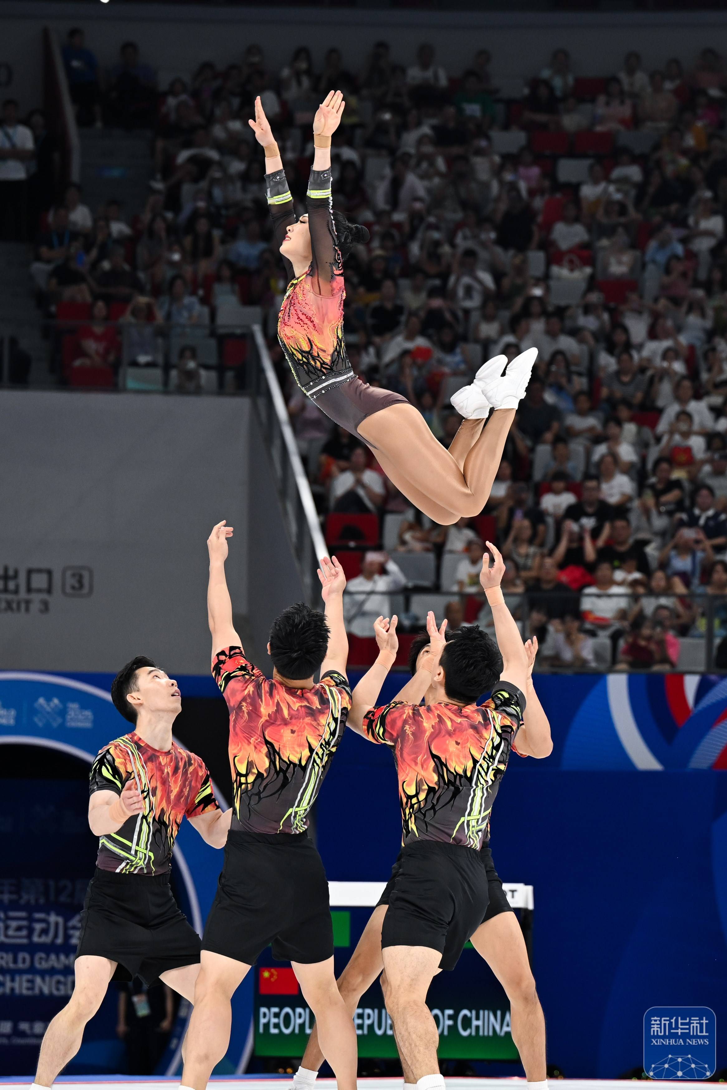 体操再创历史，冠军实至名归