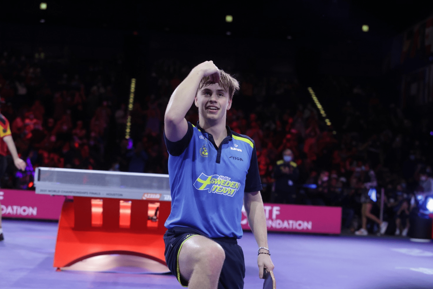 日本队逆转瑞典队,波尔统治全场 日本队逆转瑞典队,波尔统治全场