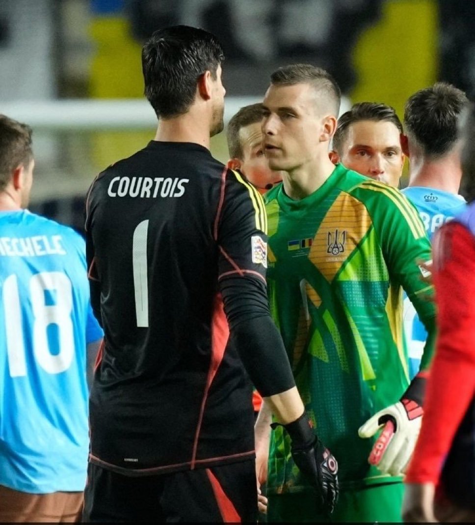 巴黎险胜克罗地亚，奥亚尔萨瓦尔扛起全队