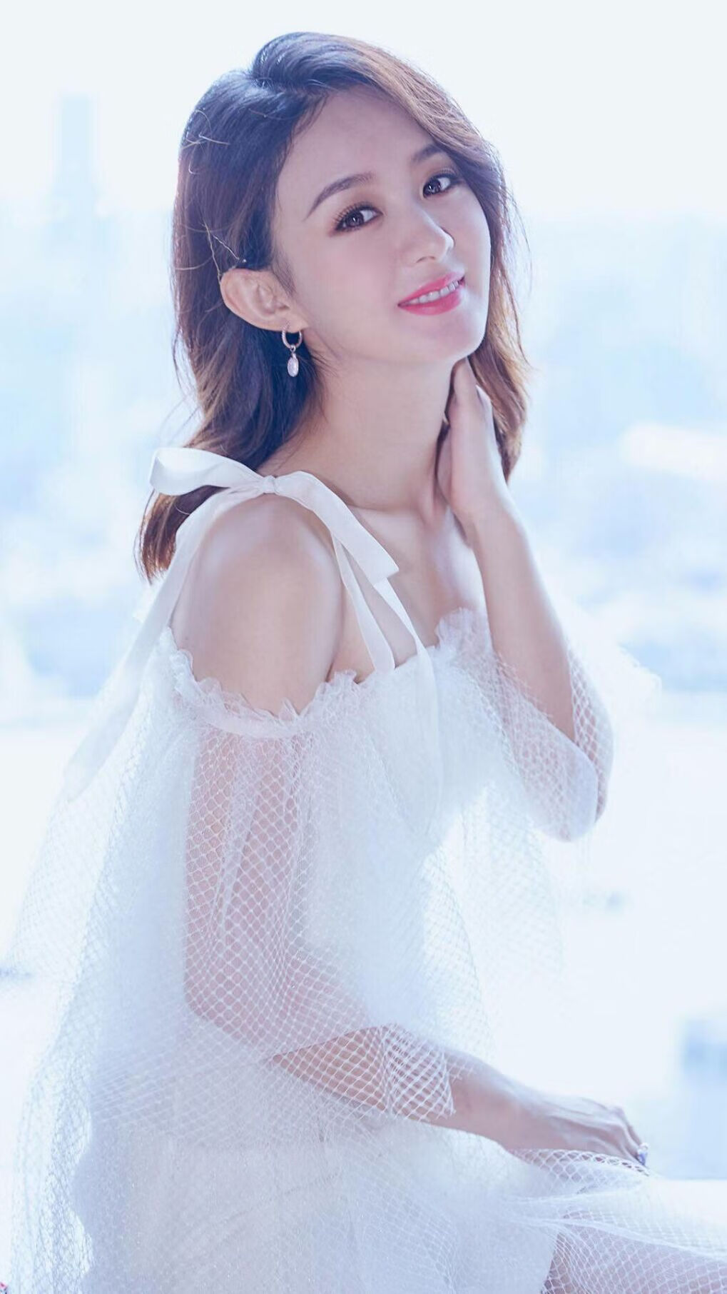战术的移民，当法比尼奥在中东沙漠掀起拉美风暴