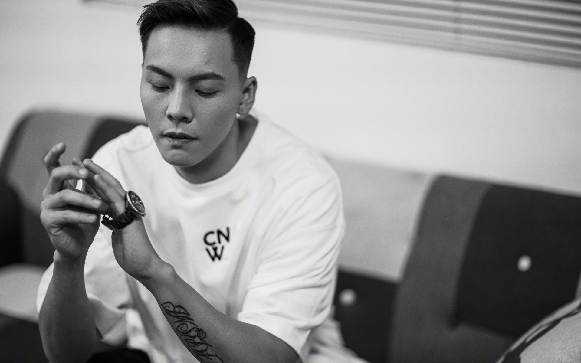 探戈与角斗士的灵魂共振，当文明的加维化作天蓝色的战神，乌拉圭用一场大胜改写了足球寓言